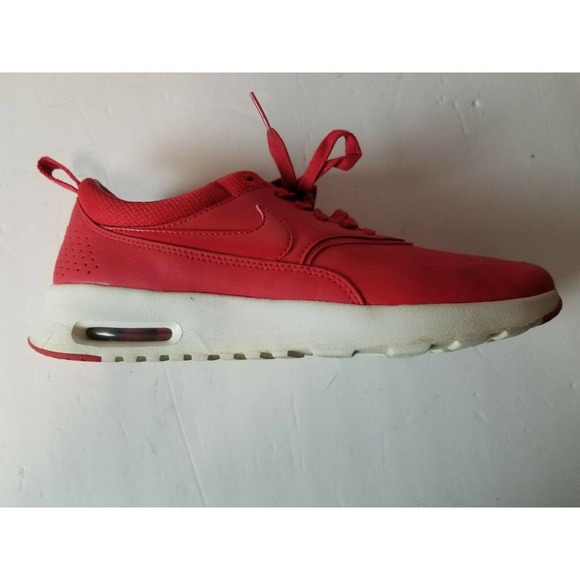 Nike Air MAX Women 8.5 Red White Sneakers Thea Prim 616723 Road Running - Picture 8 of 8